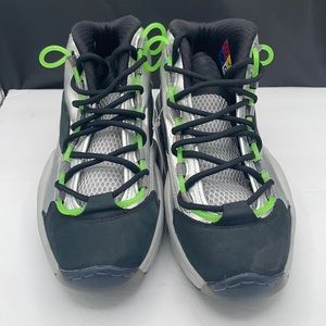 Reebok Question Mid “Minion’s Gru’s Lab”